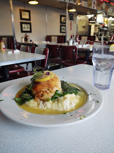 Broad Street Diner