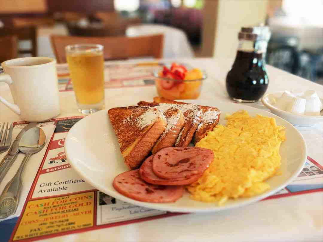 Avenue Diner